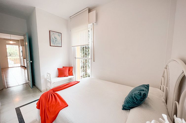 Vakantiehuis Schöne Villa, großer Pool und Garten