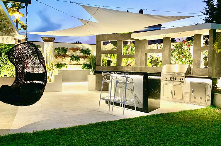 Vakantiehuis In der Nähe des Strandes, beheiztes Schwimmbad