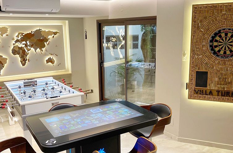 Vakantiehuis In der Nähe des Strandes, beheiztes Schwimmbad