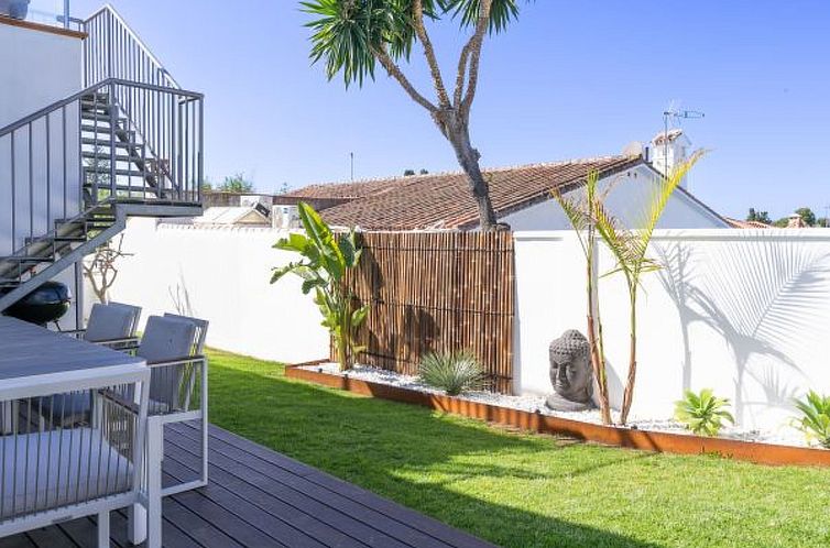 Vakantiehuis Villa Madrugada, beachside villa in Costabella