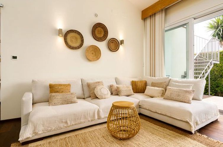 Vakantiehuis Villa Madrugada, beachside villa in Costabella