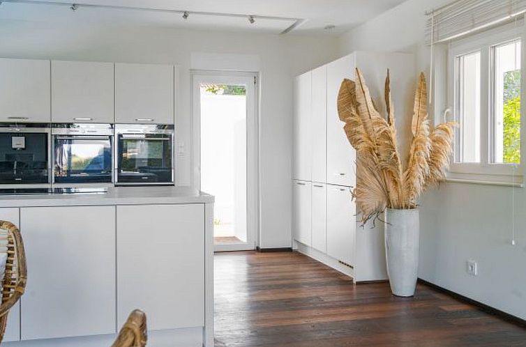 Vakantiehuis Villa Madrugada, beachside villa in Costabella