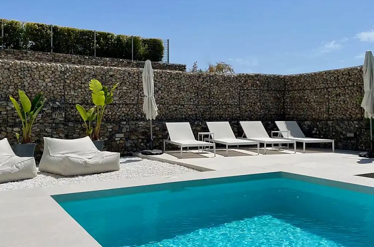 Villa Riva - zeezicht en golfbaan