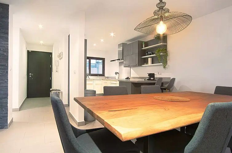 Modern Villa Costabella