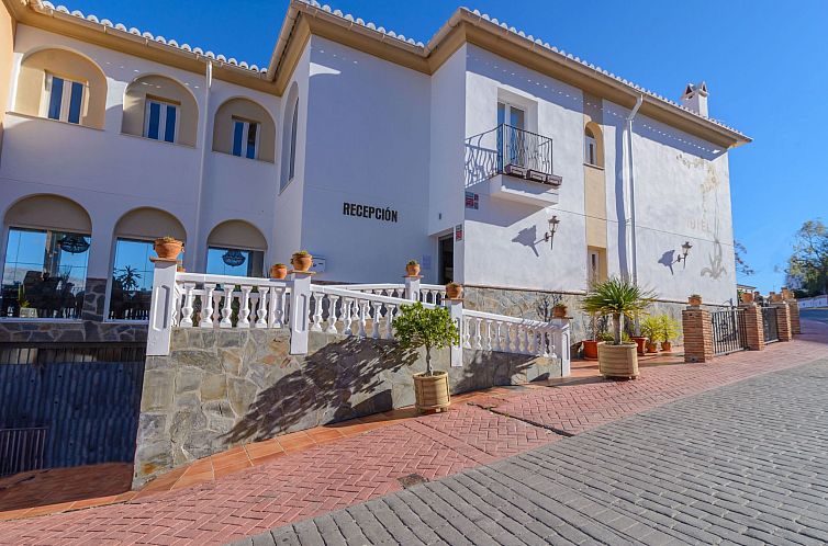 Unterkunft 1550204 - Ferienhaus Costa del Sol - Vakantiehuis Spa-Spielzimmer mit Außen-Whirlpool und Schwim