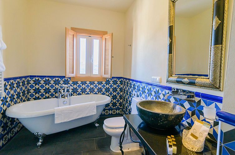 Vakantiehuis Spa-Spielzimmer mit Außen-Whirlpool und Schwim