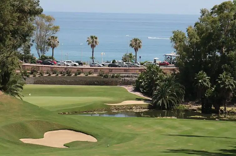 Zeezicht Appartement aan de Golf
