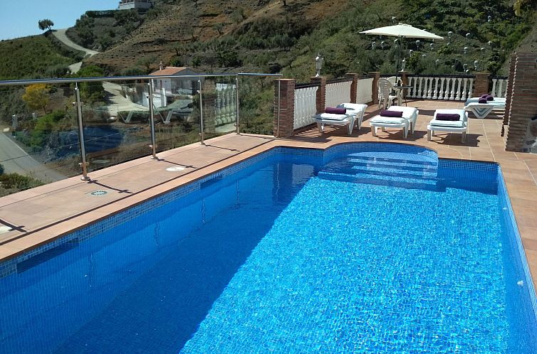 Vakantiehuis Villa "Pedregal" mit privatem Pool