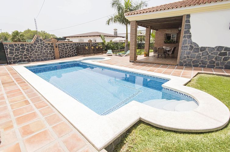 Vakantiehuis "Angelyn" mit Jacuzzi