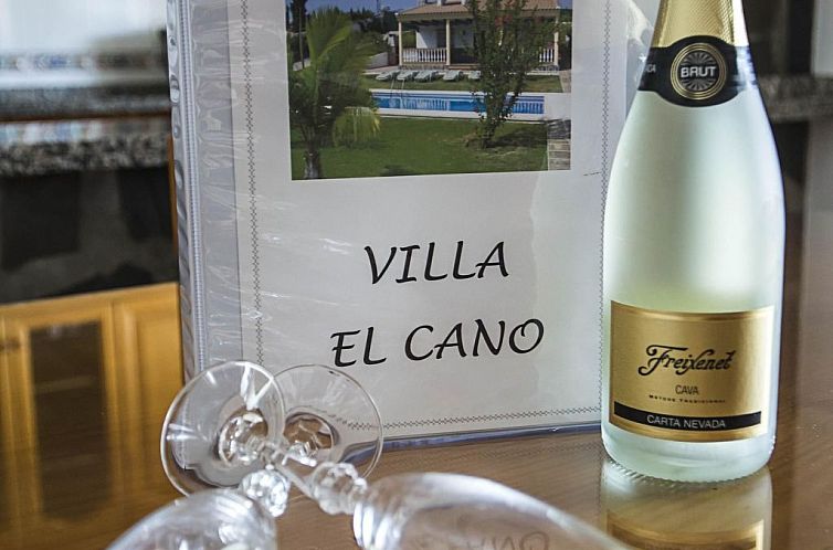 Vakantiehuis "Villa el Cano" mit Schwimmbad