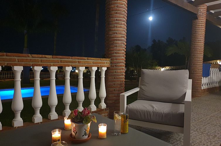 Vakantiehuis "Villa el Cano" mit Schwimmbad