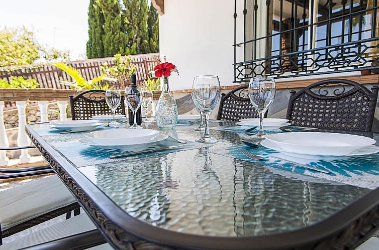 Vakantiehuis "Villa el Cano" mit Schwimmbad