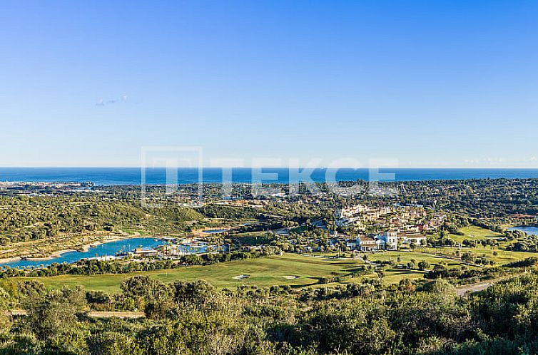 Geschakelde woning in Sotogrande