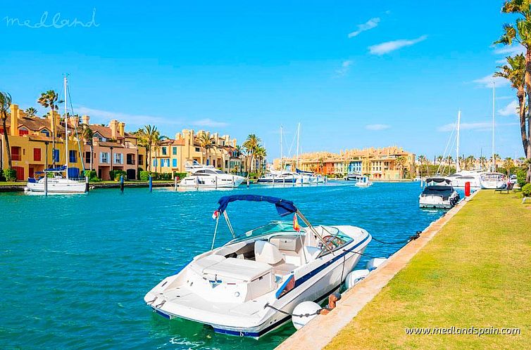 Geschakelde woning in Sotogrande
