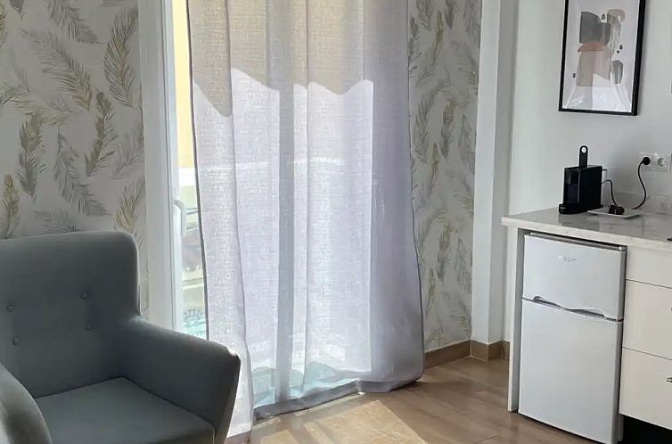 Studio 1A Carihuela
