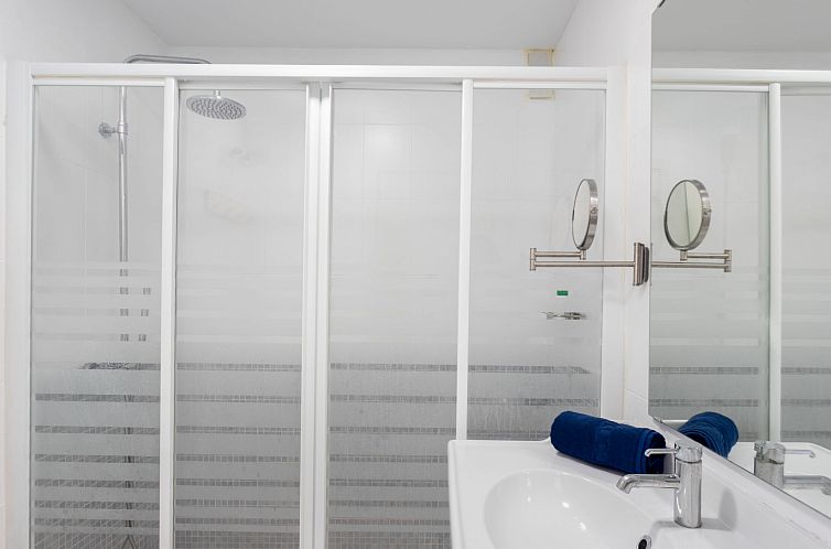 Appartement First Line Arena Beach