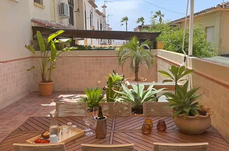 Townhouse with garage in Estepona Ct