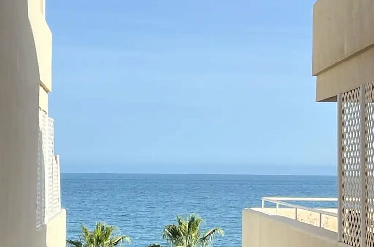 Bermuda Beach 37