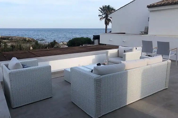 Diez Beach house