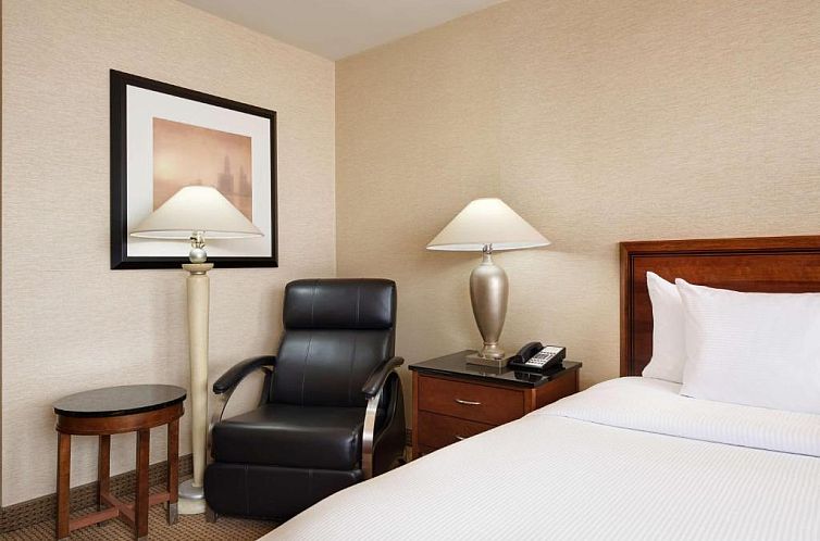 Hilton Chicago O'Hare Airport