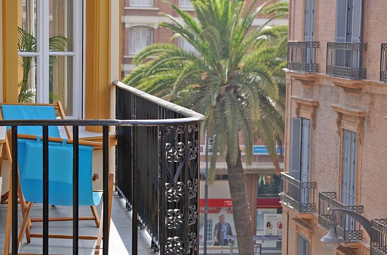 Appartement mit Balkon