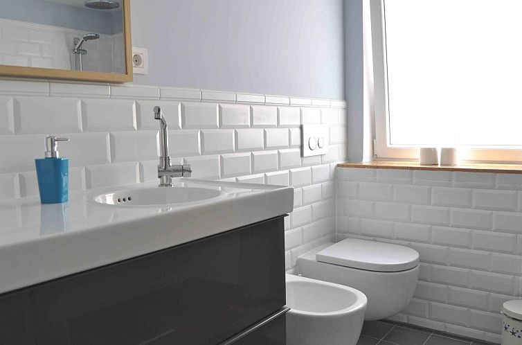 Appartement mit Balkon