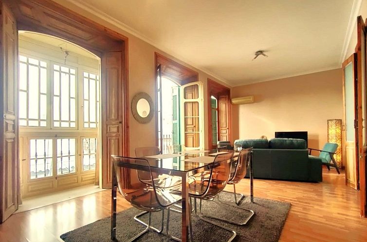 Appartement "Sunny Cervantes" mit privatem Balkon