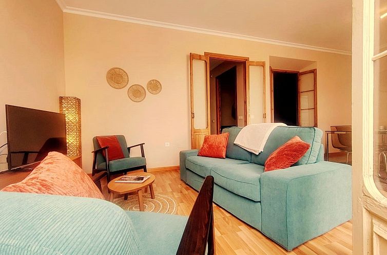 Appartement "Sunny Cervantes" mit privatem Balkon