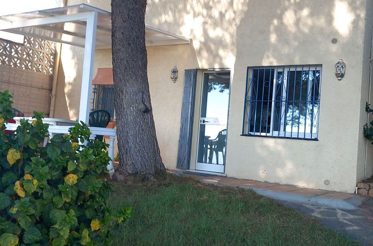 Vakantiehuis Gemütliches Ferienhäuschen mit privatem Pool