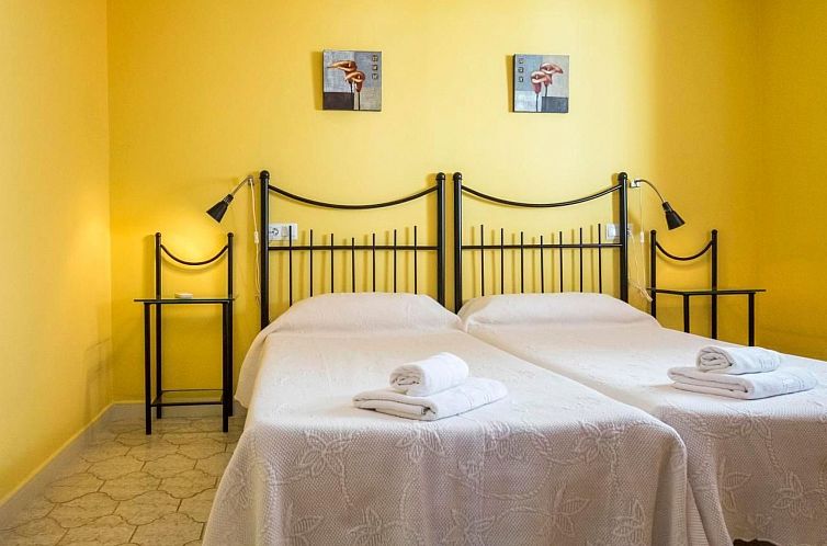 Appartement "Almería" mit Gemeinschaftspool in einem andalu