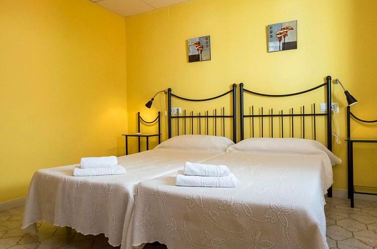 Appartement "Almería" mit Gemeinschaftspool in einem andalu