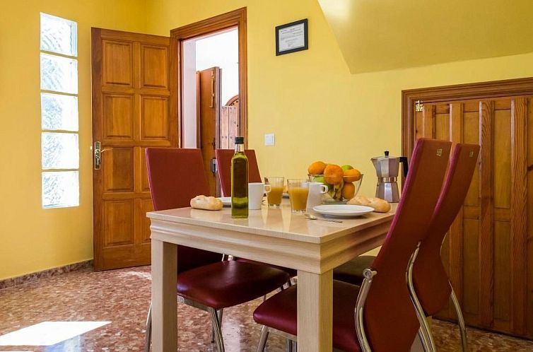 Appartement "Almería" mit Gemeinschaftspool in einem andalu