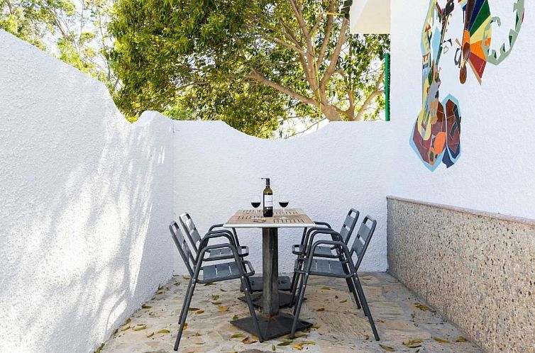 Appartement "Sevilla" mit Gemeinschaftspool in einem andalus