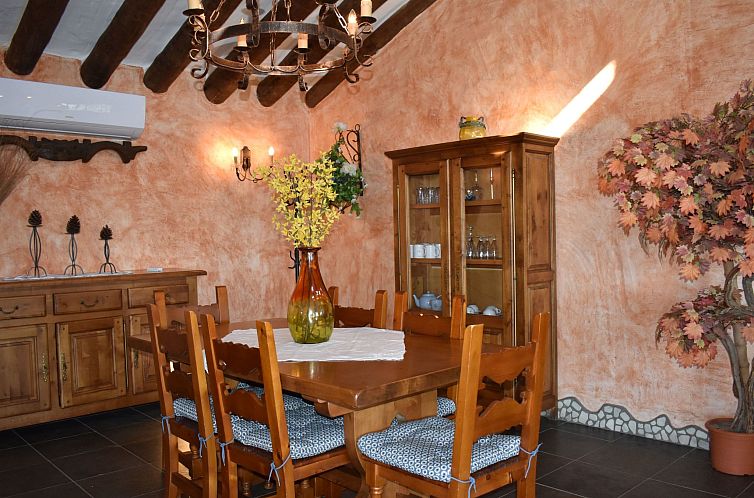 Vakantiehuis Finca Higueron mit privatem Pool