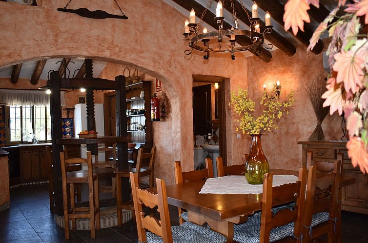 Vakantiehuis Finca Higueron mit privatem Pool