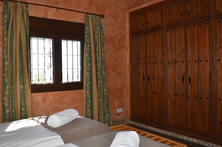 Vakantiehuis Finca Higueron mit privatem Pool