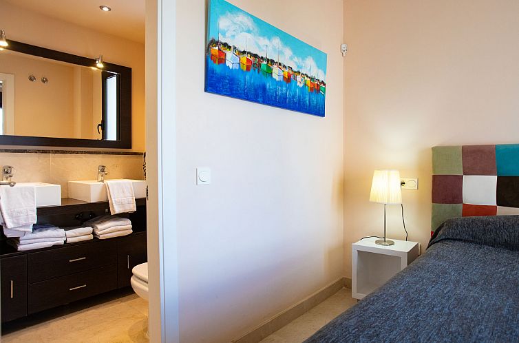 Appartement Lateral View