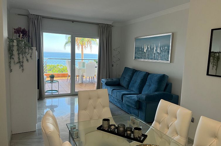 Appartement in Sitio De Calahonda mit Privatem Parkplatz und
