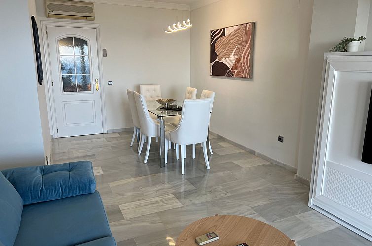 Appartement in Sitio De Calahonda mit Privatem Parkplatz und