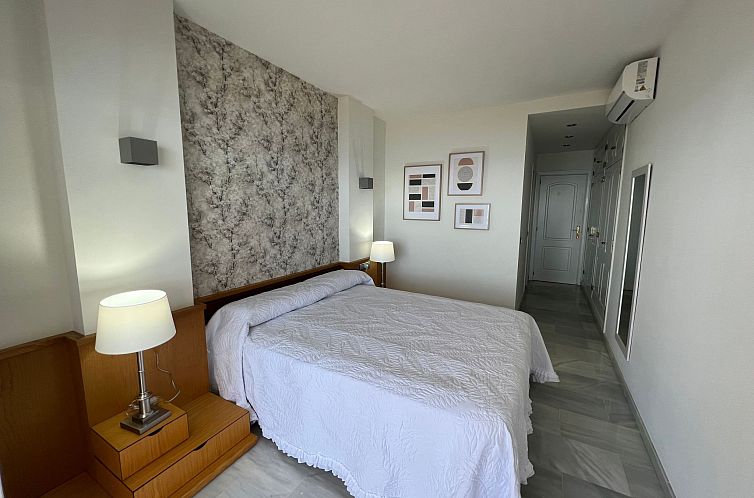 Appartement in Sitio De Calahonda mit Privatem Parkplatz und