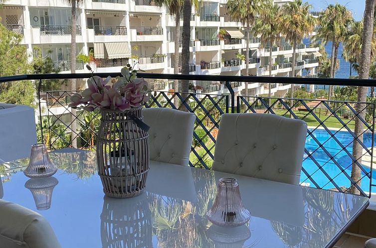 Appartement mit Infinity-Pool