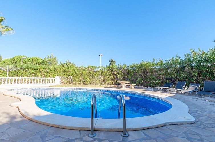 Vakantiehuis Imposante Ferienvilla mit großem Pool