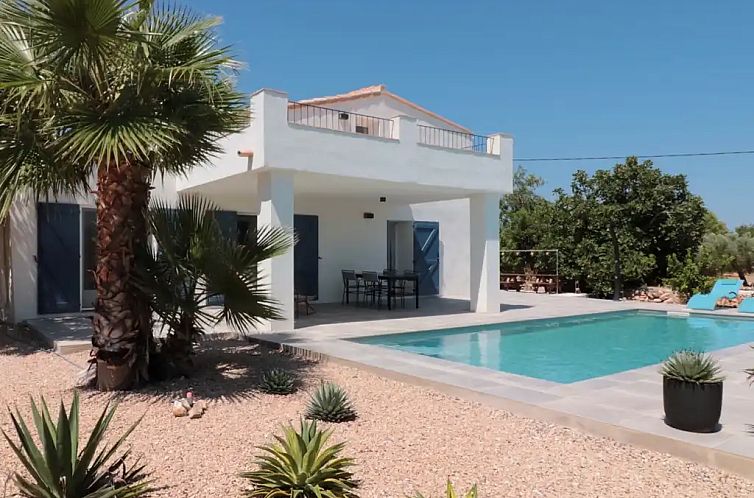 Casa Mi Favorito met zwembad