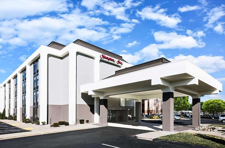 Hampton Inn West Springfield