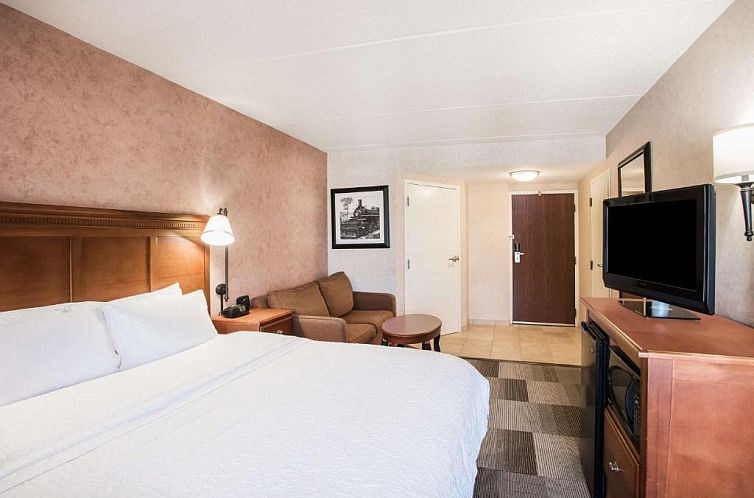 Hampton Inn West Springfield