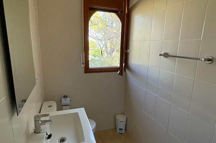 Vakantiehuis Villa mit einem Nebengebäude auf weitläufigem