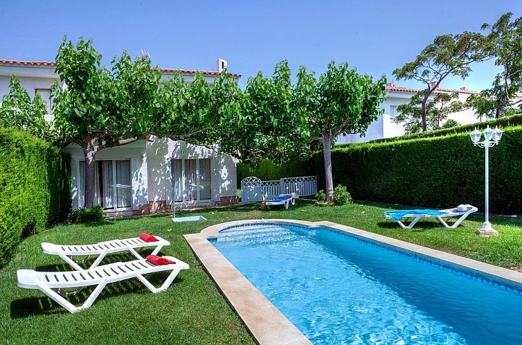 Vakantiehuis Montalt VI