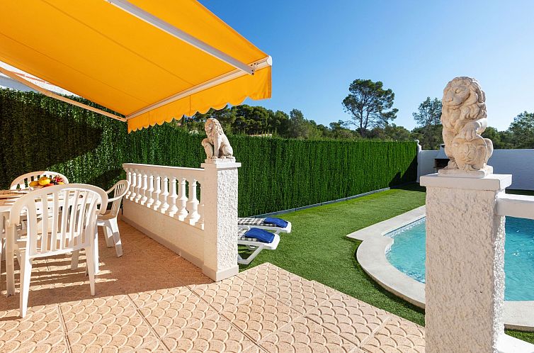 Vakantiehuis Montalt IX