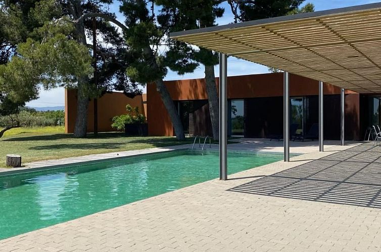 Unterkunft 1563442 - Ferienhaus Costa Dorada - Vakantiehuis Design Vila mit Pool