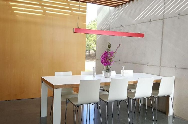 Vakantiehuis Design Vila mit Pool